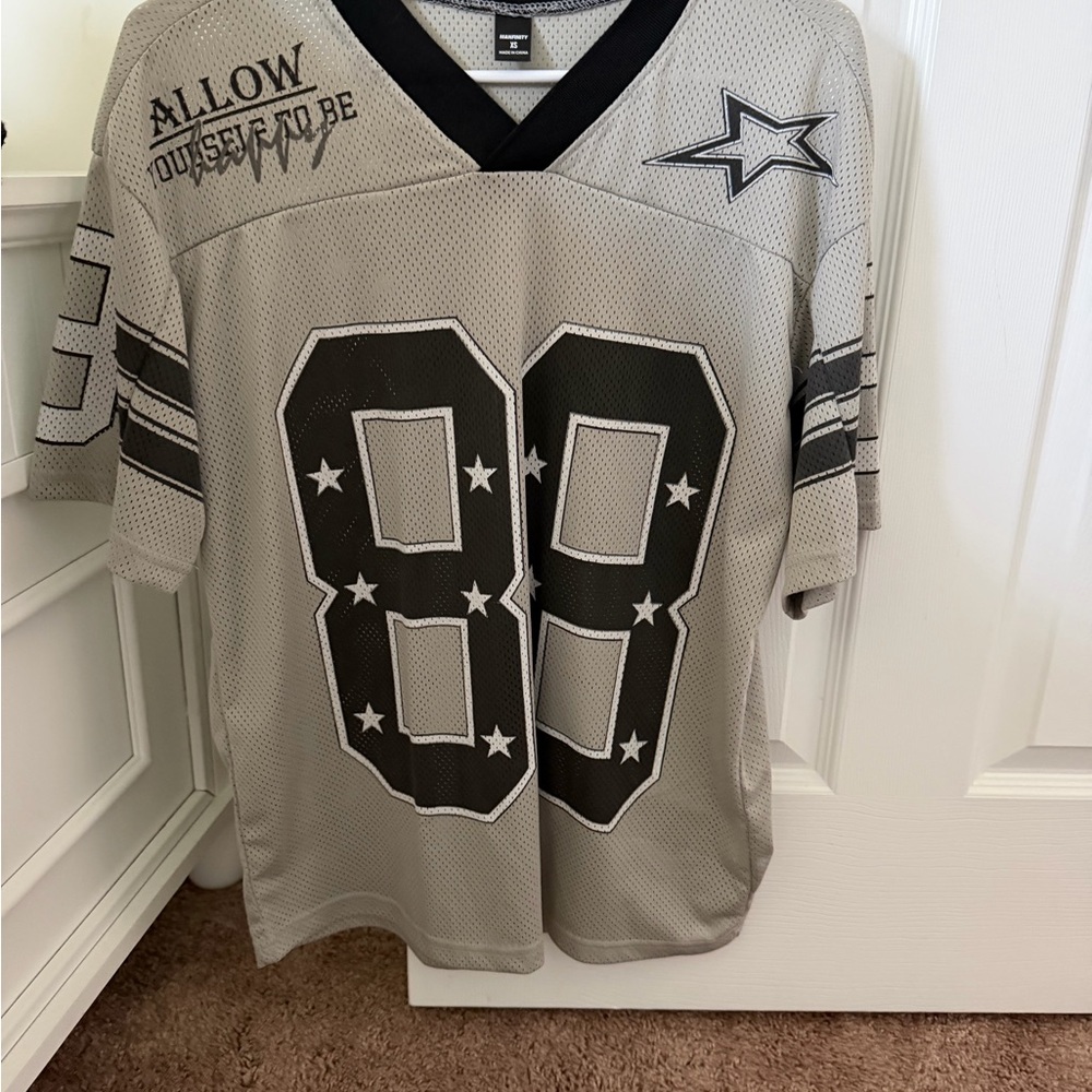 Gray Star-Emblazoned Women's Jersey